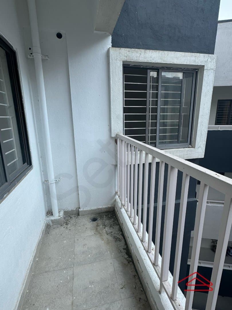 Balcony 1