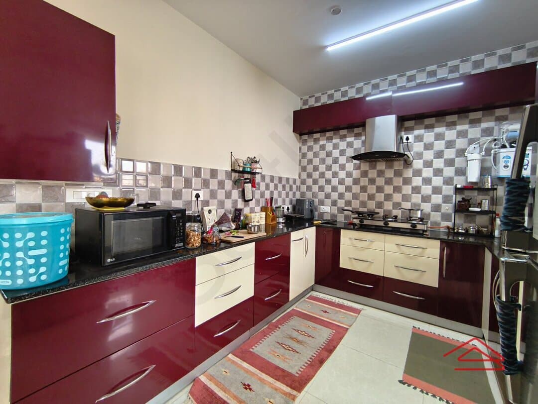 Kitchen 1