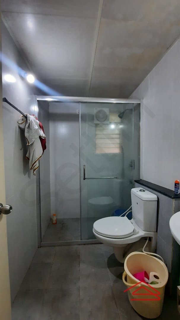 Bathroom 3