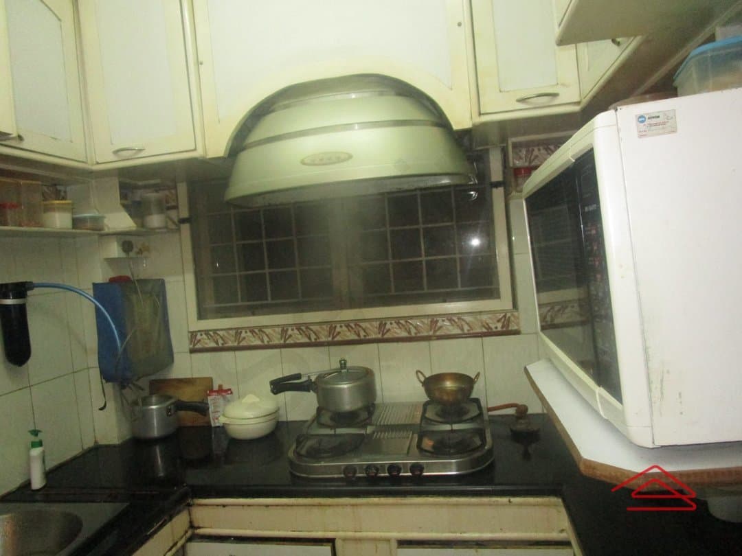 Kitchen 1