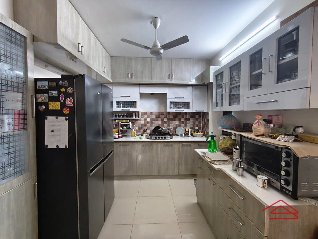 Kitchen 1