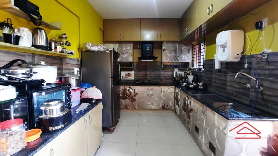 Kitchen 1