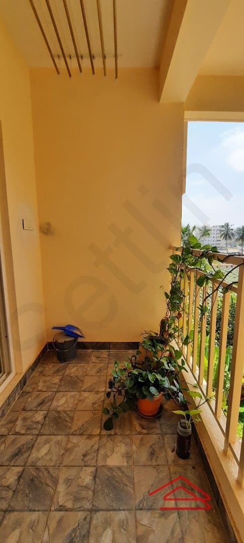Balcony 2