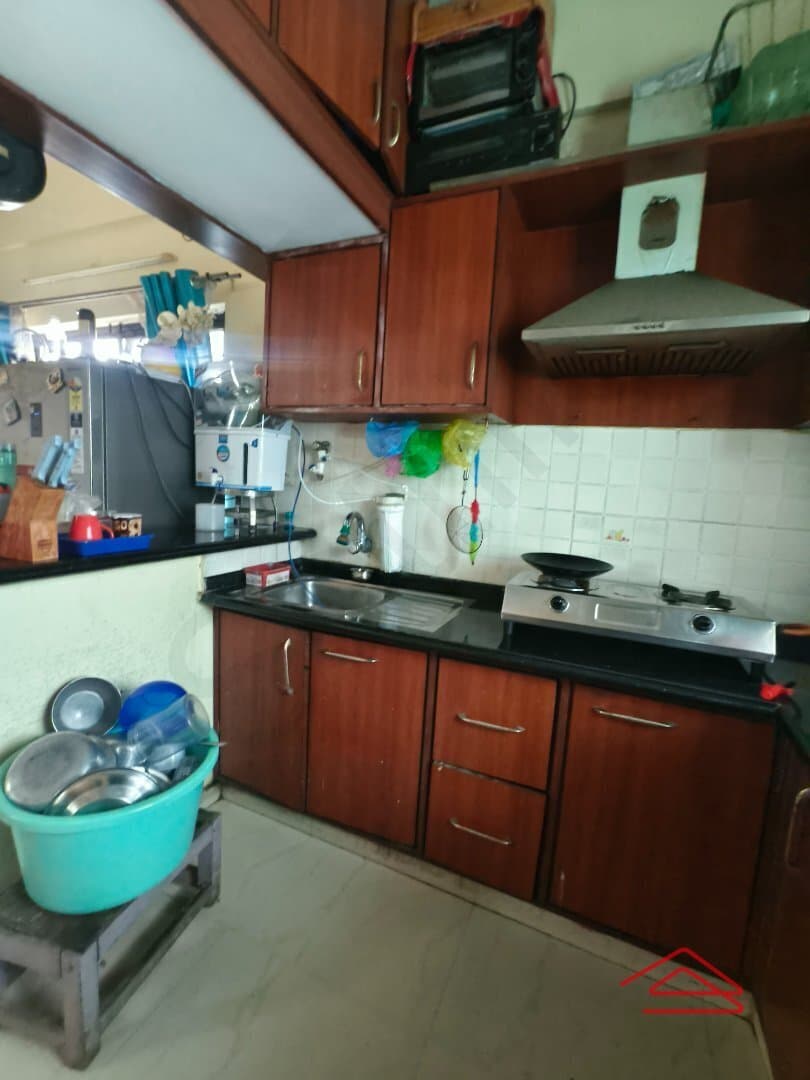 Kitchen 1