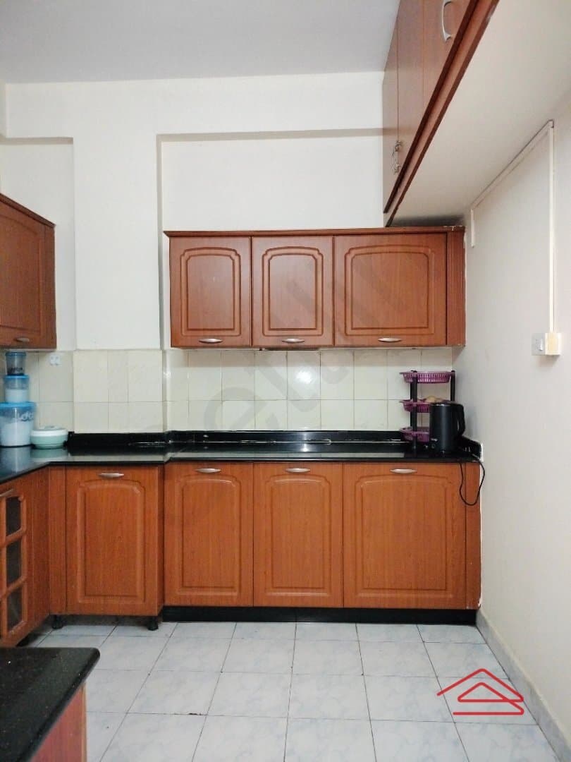 Kitchen 1