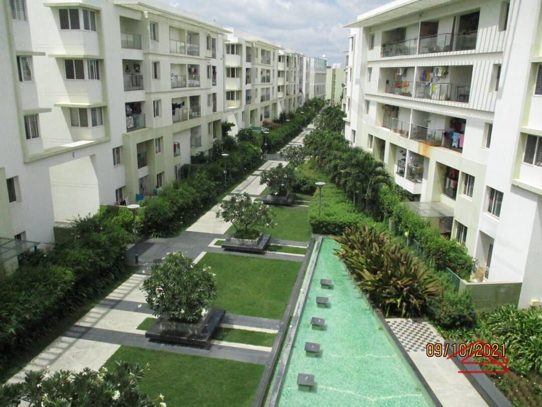 Balcony 2