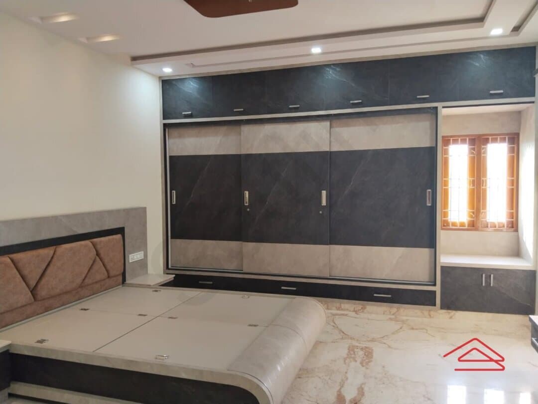 bedrooms 2