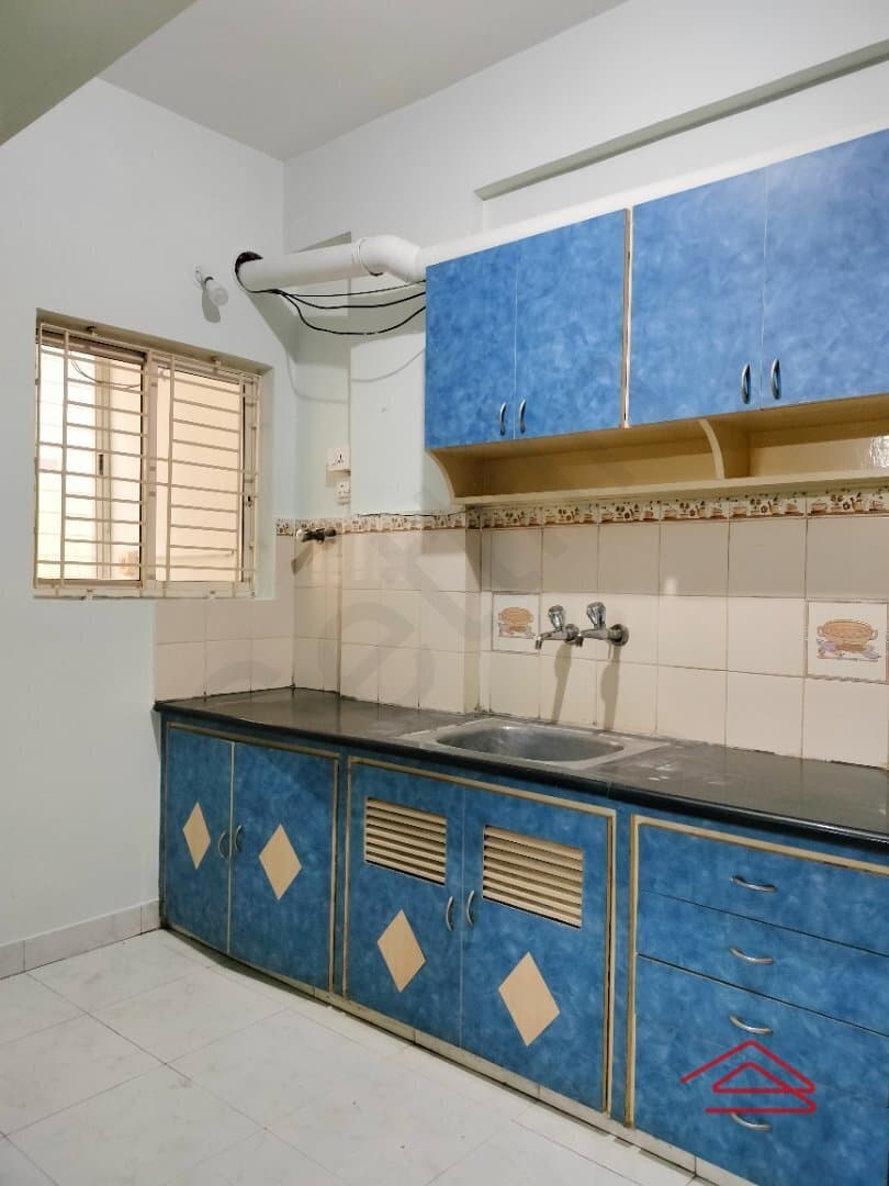 Kitchen 1
