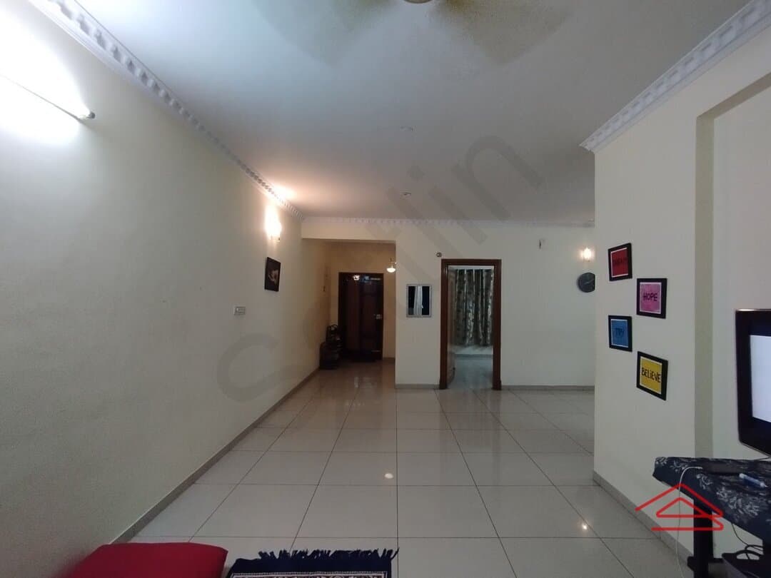 Hall 1