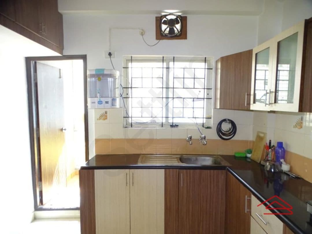 Kitchen 1