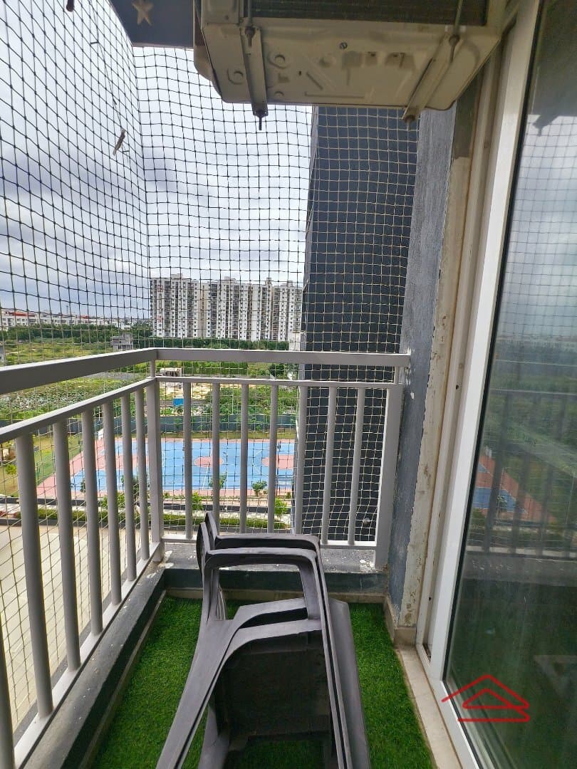 Balcony 2