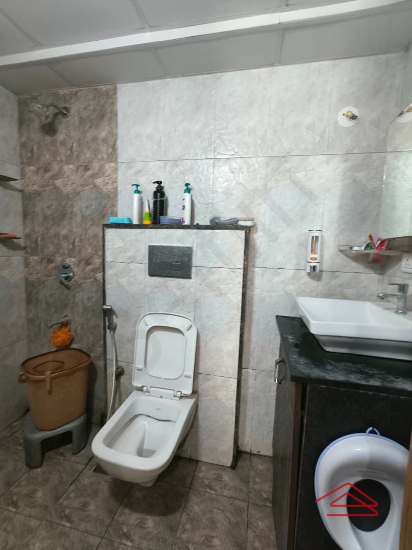 Bathroom 2