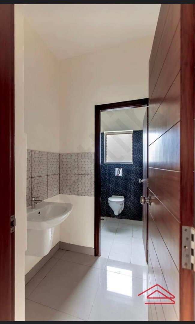 Bathroom 3