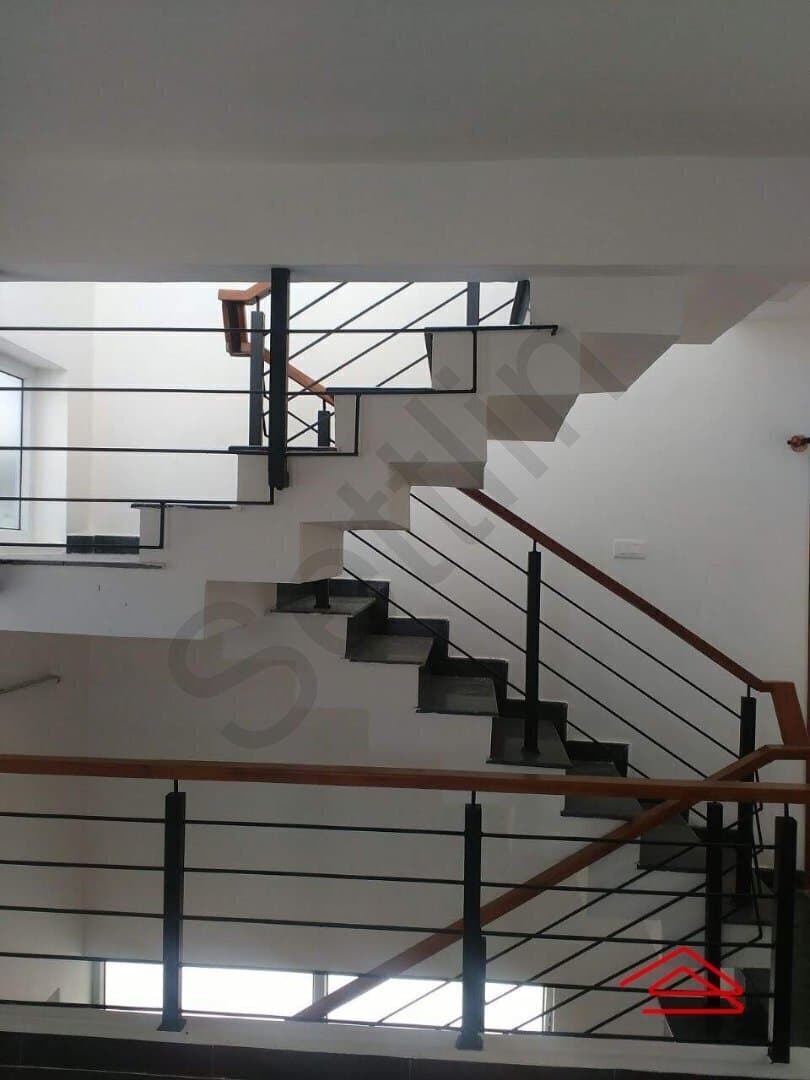 Hall 1