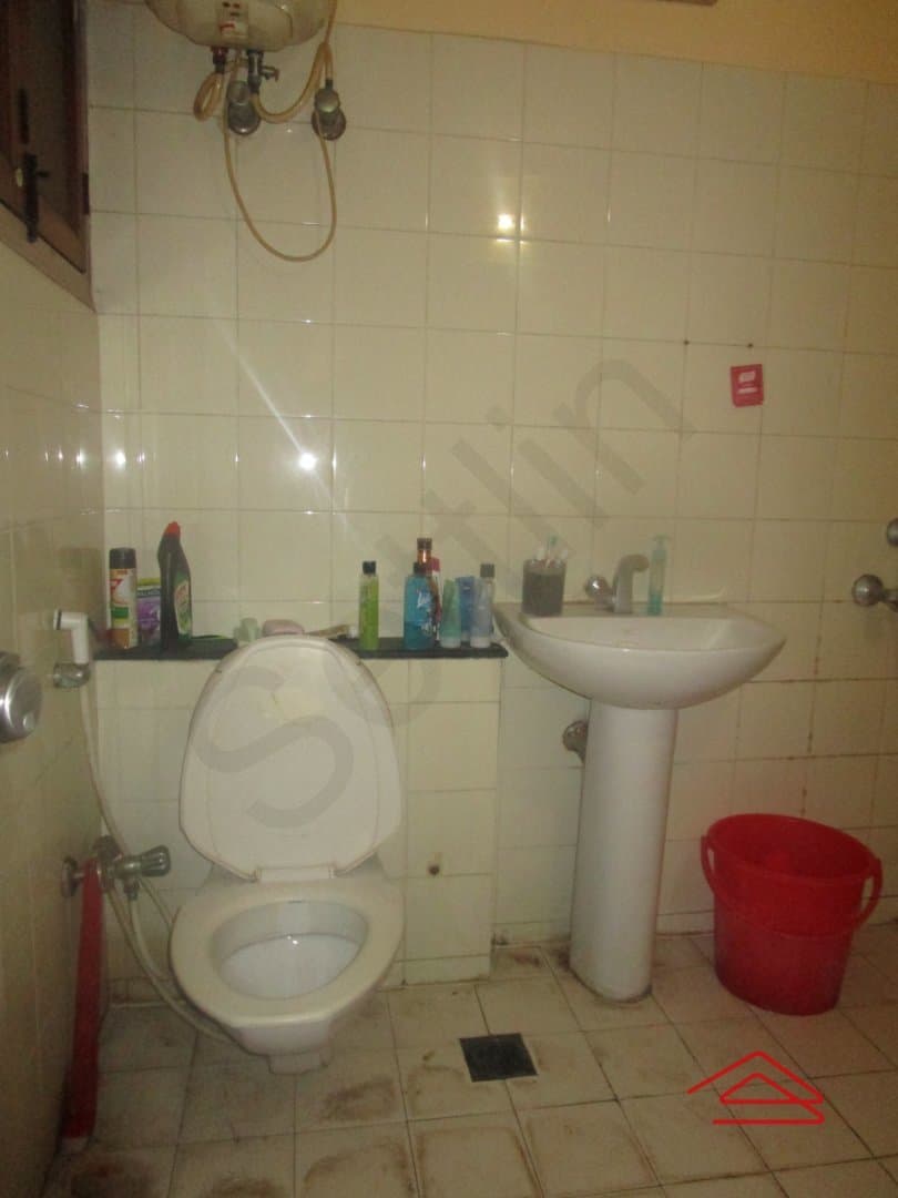Bathroom 2