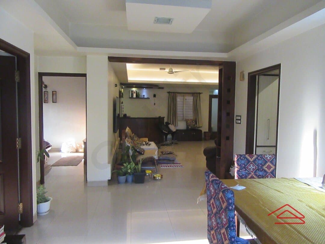 Hall 1