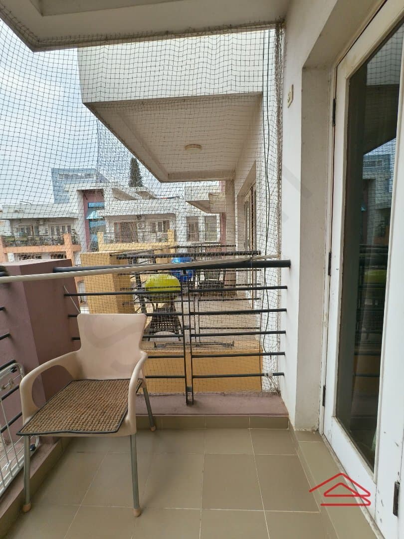 Balcony 3