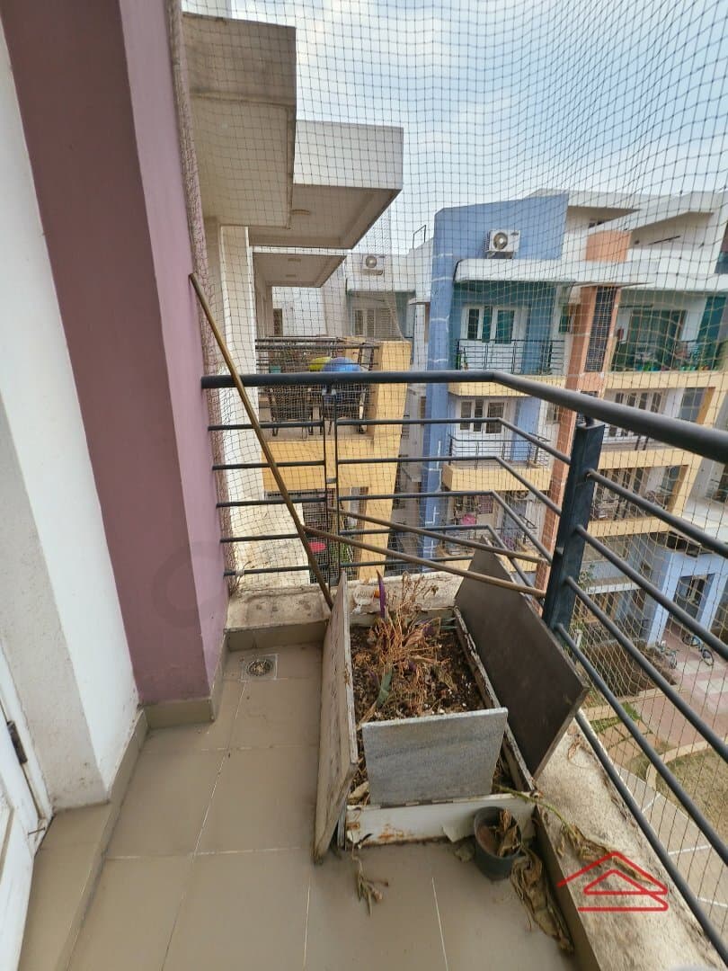 Balcony 4