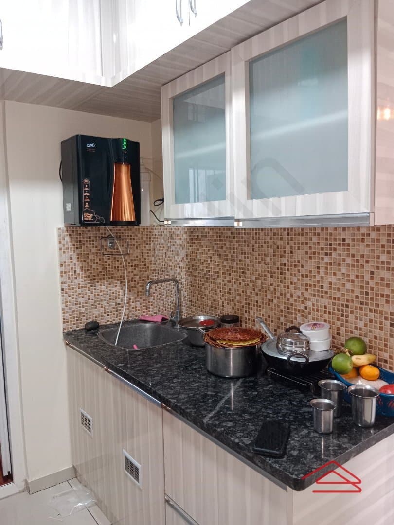 Kitchen 1