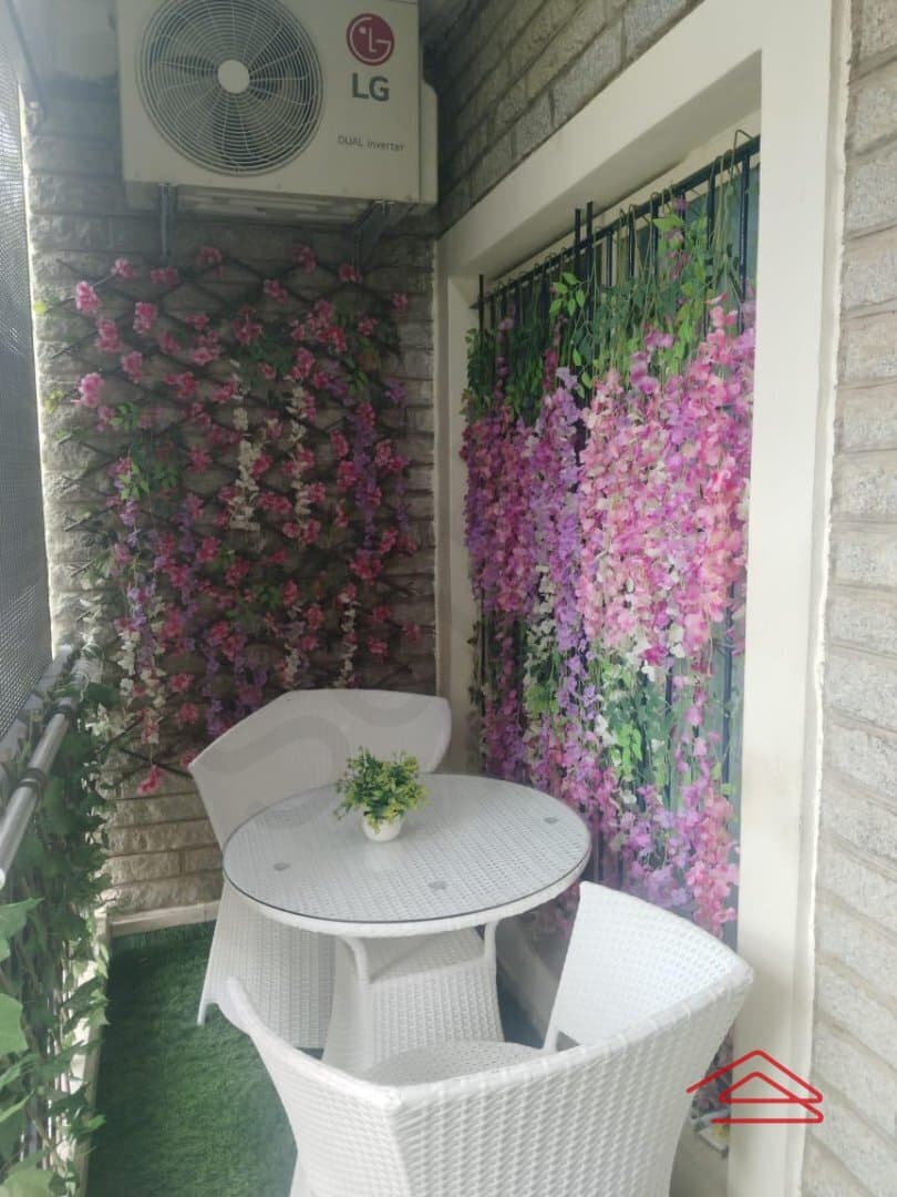 Balcony 1