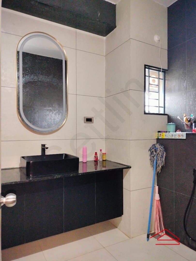 Bathroom 3