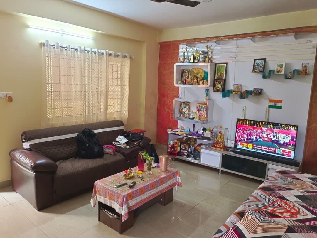 Hall 1