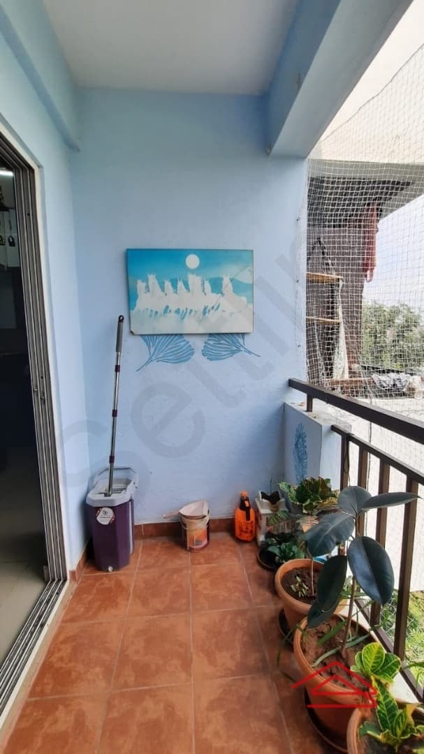Balcony 2