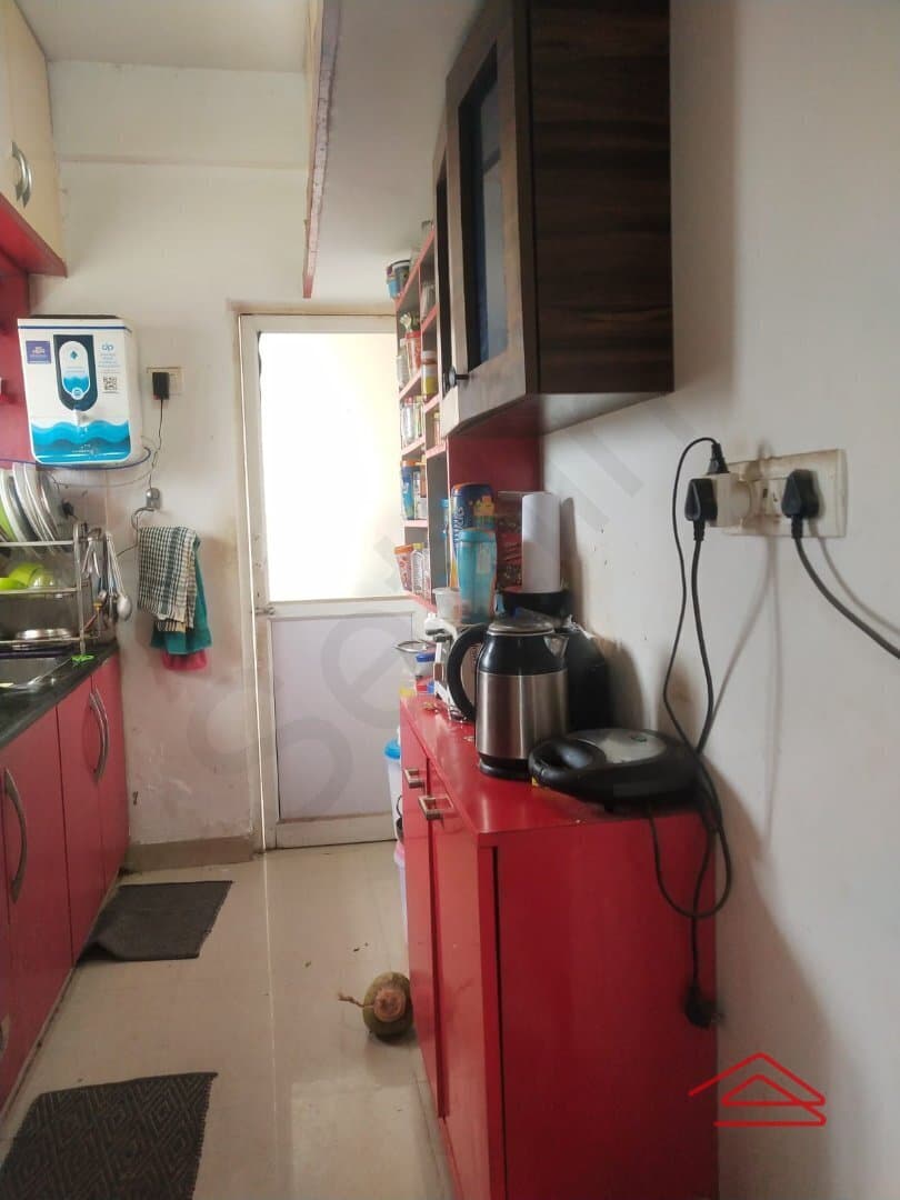 Kitchen 1