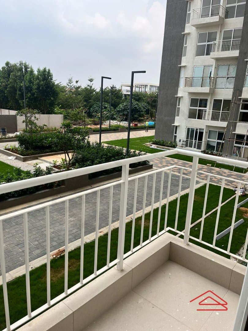Balcony 1