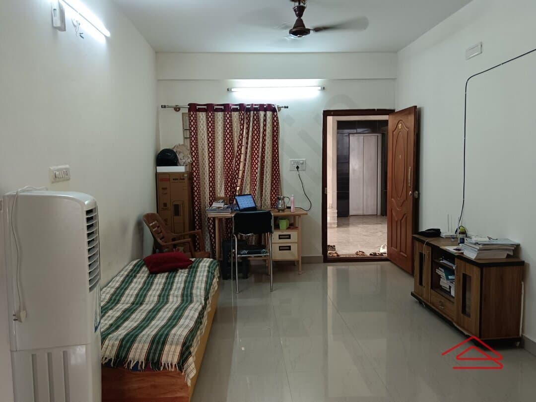 Hall 1