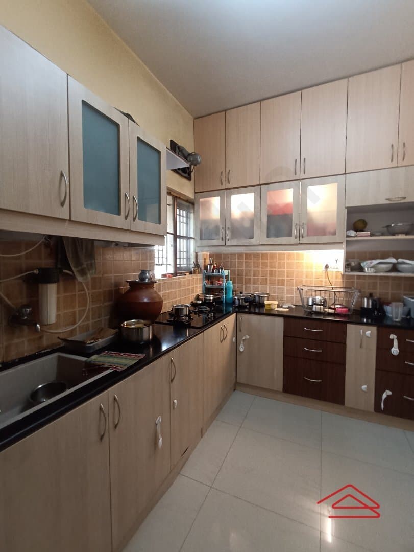 Kitchen 1