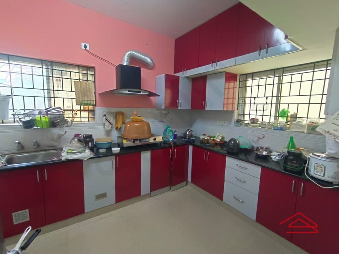 Kitchen 1