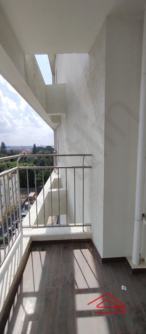 Balcony 2