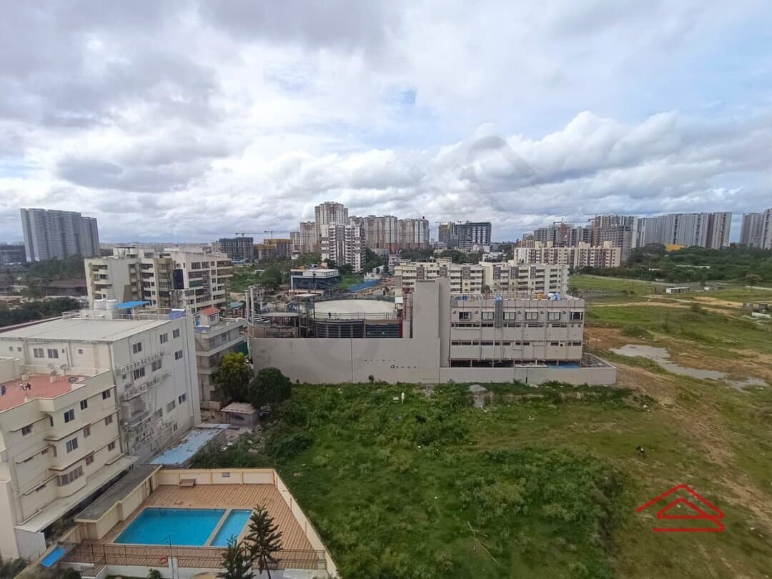 Balcony 2