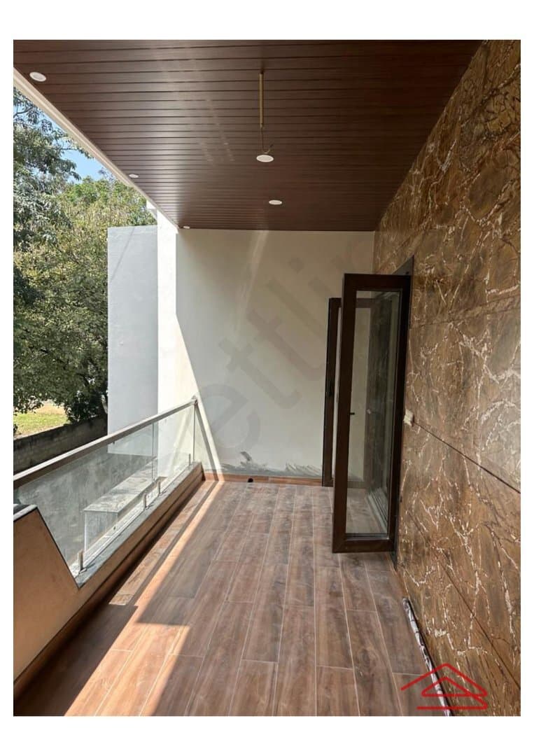 Balcony 1