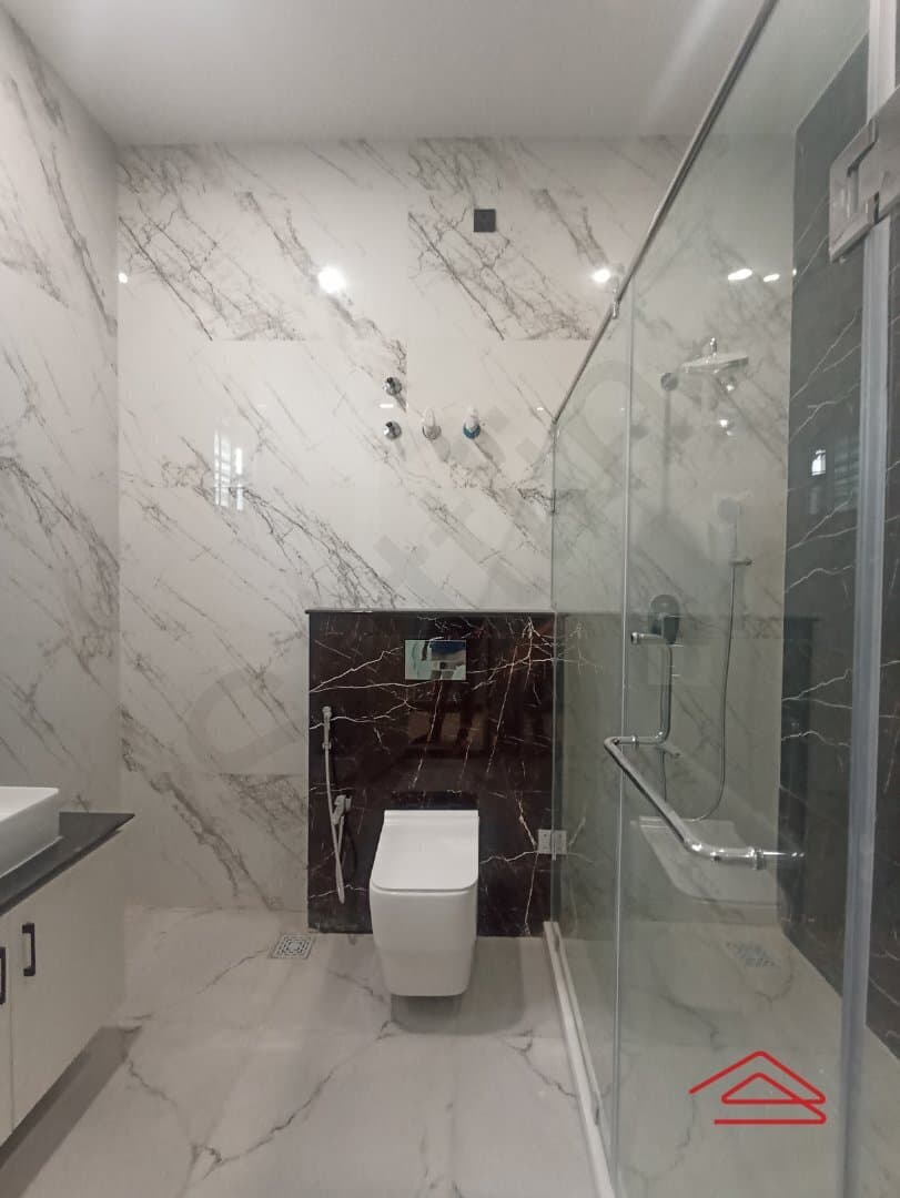 Bathroom 3