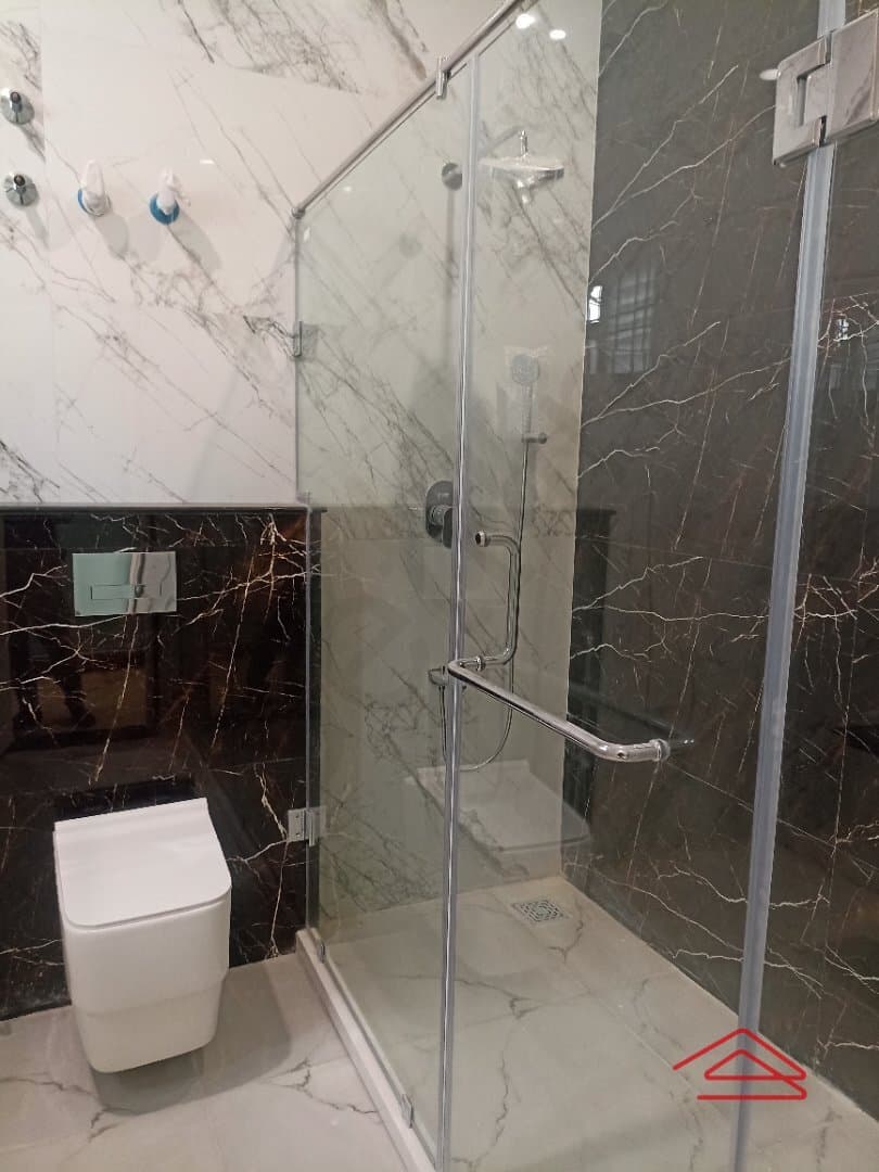 Bathroom 3