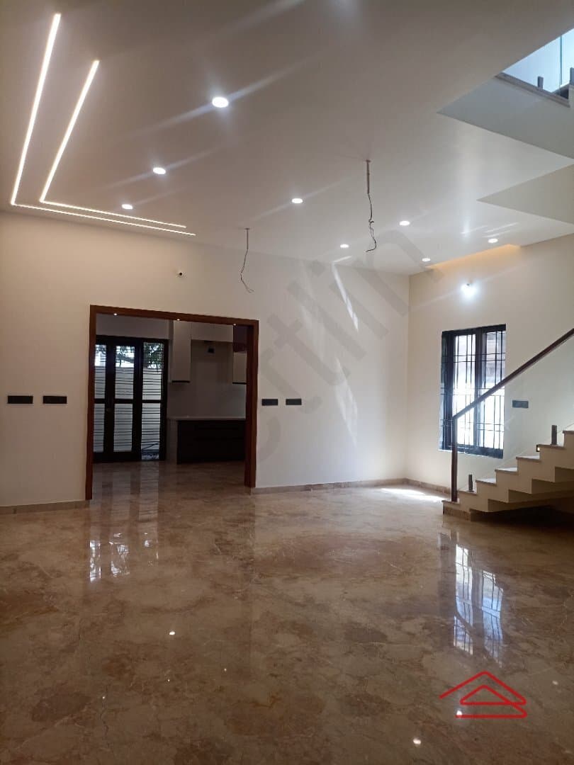 Hall 1