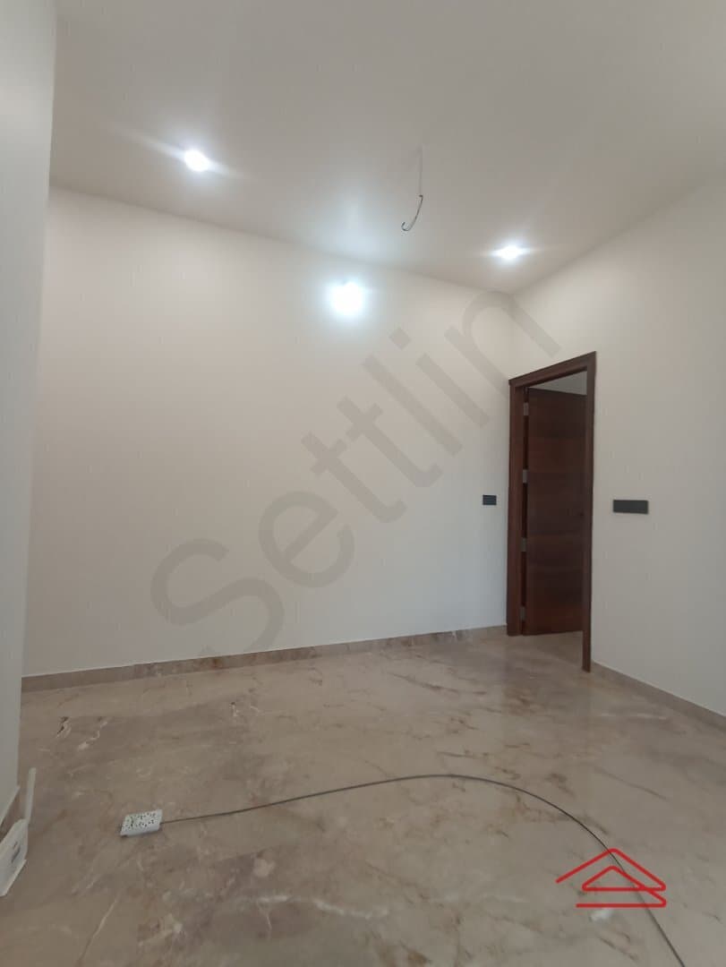 Hall 1