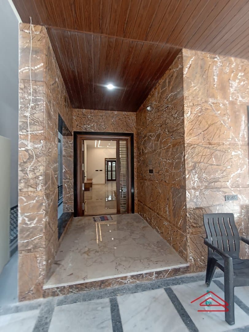 Hall 1