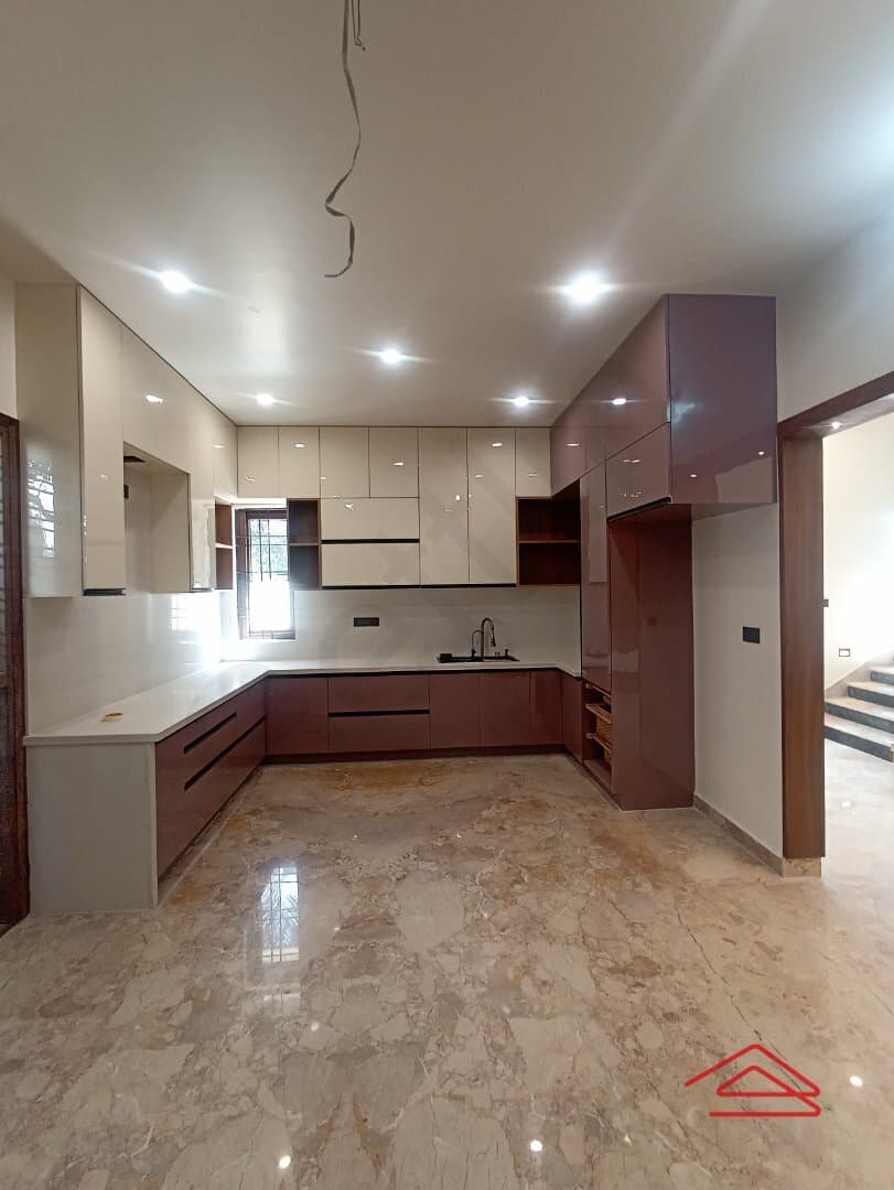 Kitchen 1