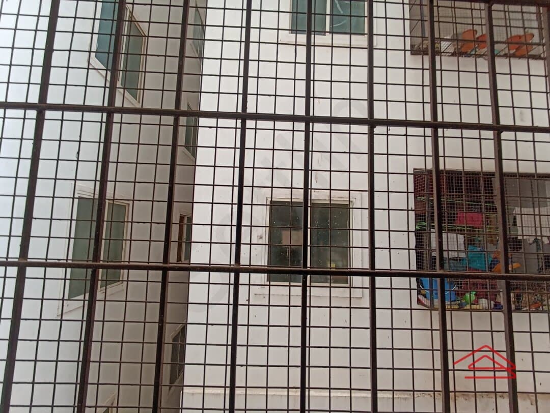 Balcony 2