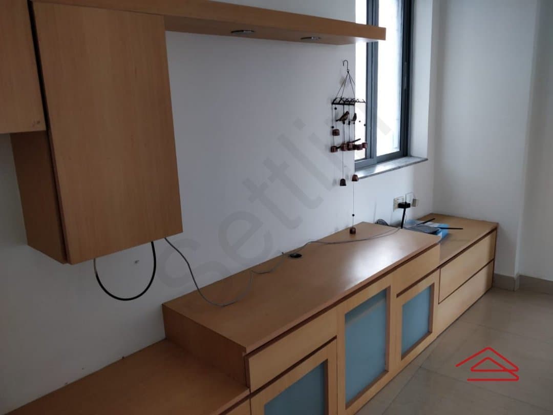 Hall 1