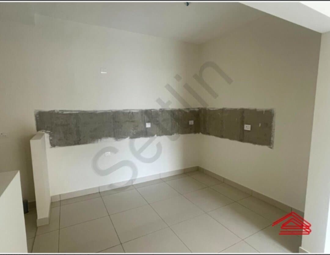 Kitchen 1