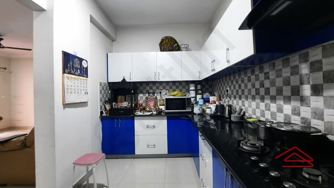 Kitchen 1