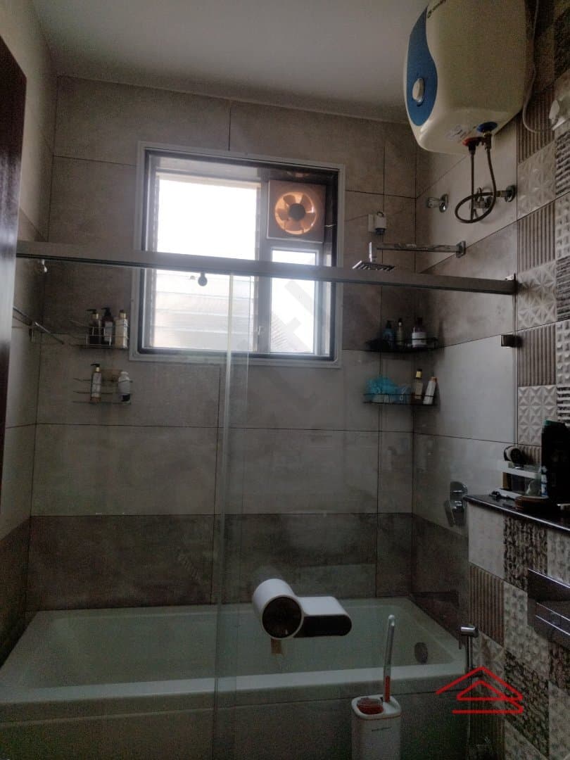 Bathroom 4