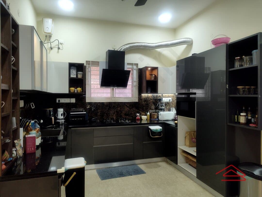 Kitchen 1