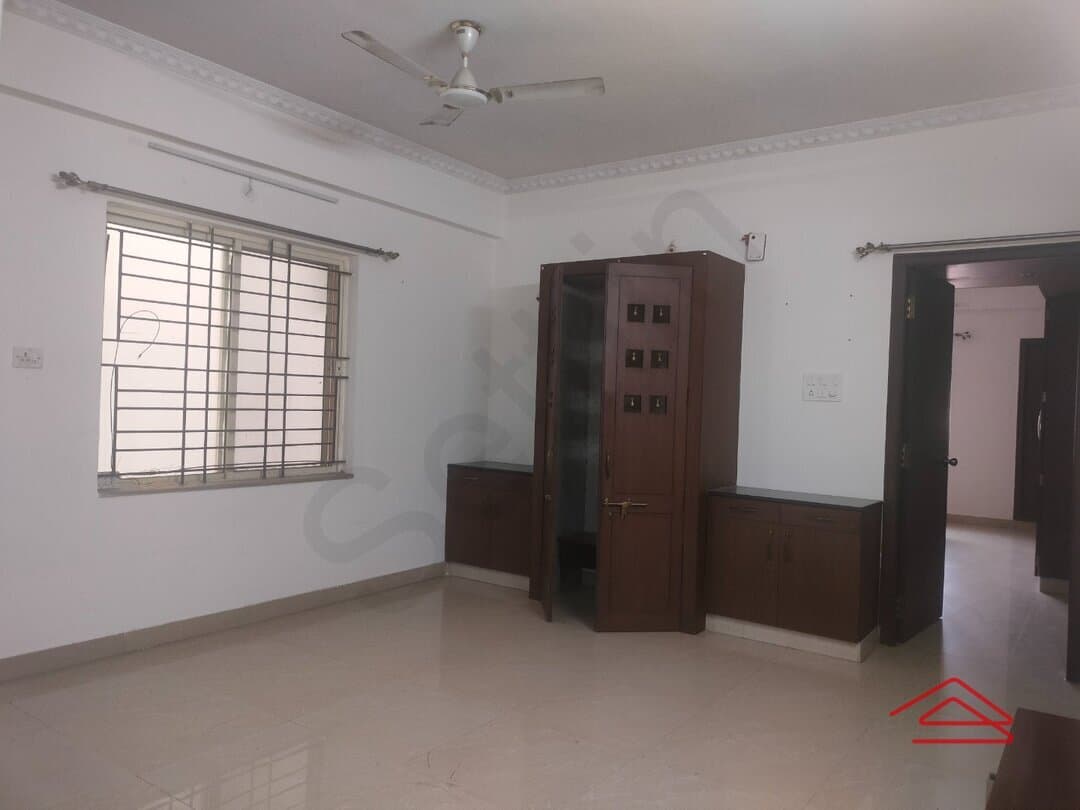 Hall 1