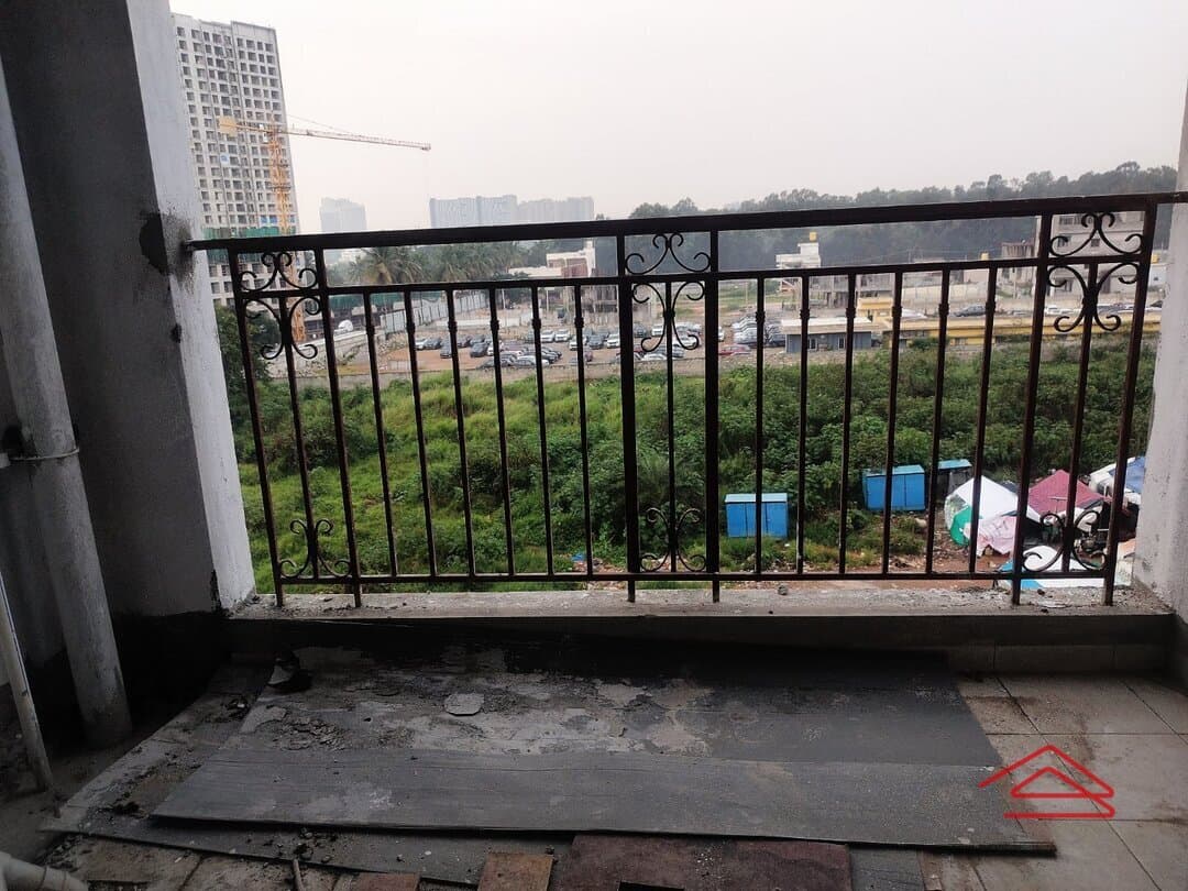 Balcony 1