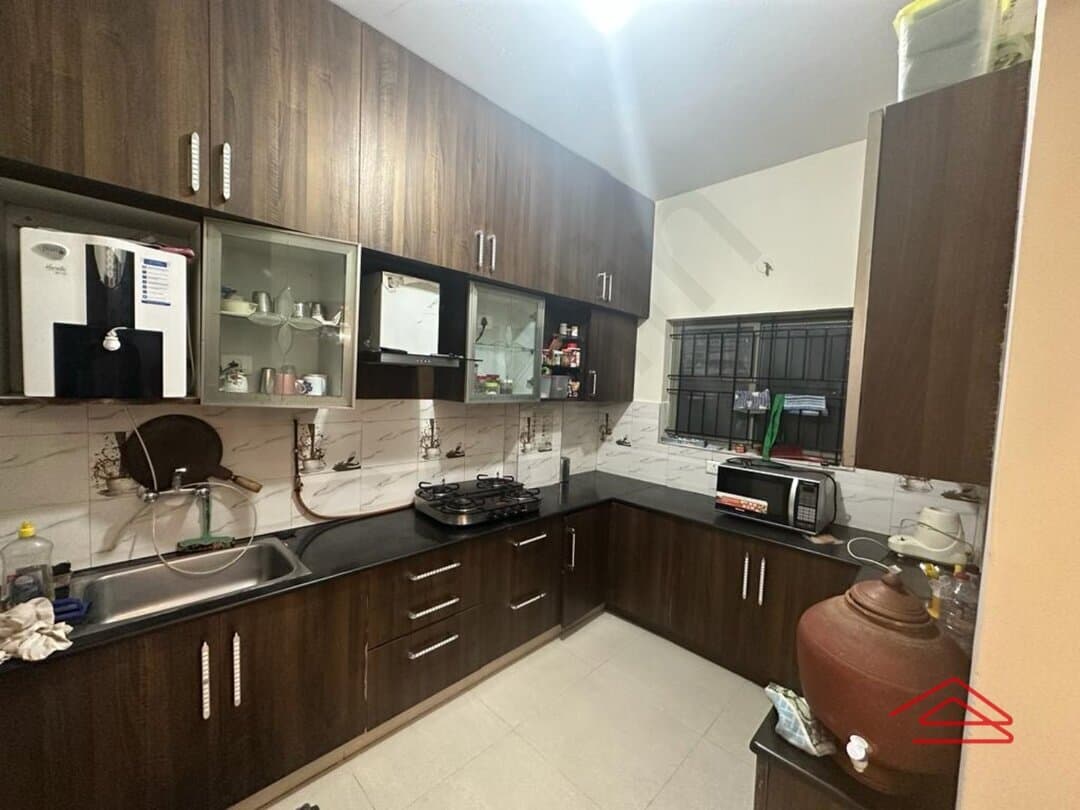 Kitchen 1